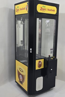 Grijpautomaat huren Grijpmachine huren Personaliseren Customizen Greifautomat mieten Greifer mieten personalisierung location d'événement louer une griffe location machine de grue de compétence de griffe LOCATION GRUE FORAINE A PINCE Personalised Crane Machine Rentals Grabbing machine rental Rent a claw machine Customizing Highlifeamusements.com